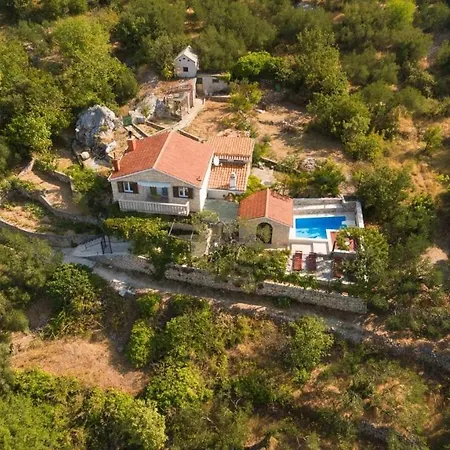 Villa Keti *